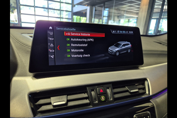 BMW X1 xDrive25e High Executive M-Sport | Panorama | HUD | Navigatie | Stoelverwarming