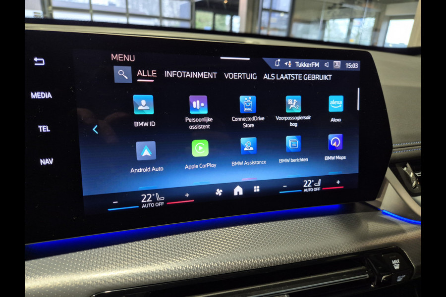 BMW X1 xDrive25e High Executive M-Sport | Panorama | HUD | 360 Camera | Stoelverwarming | Carplay/Android