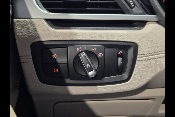 BMW X1 xDrive25e High Executive X-Line | Panorama | Beige leder | Camera | Stoelverw. | Carplay