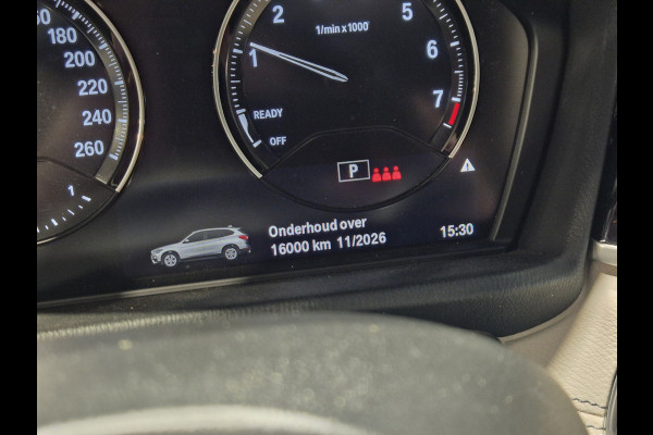 BMW X1 xDrive25e High Executive X-Line | Panorama | Beige leder | Camera | Stoelverw. | Carplay