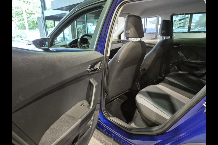 Seat Arona 1.0 TSI Style Business Intense Two-tone | Trekhaak | Navigatie | Digitaal dashboard | Carplay-Android