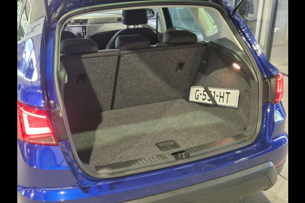 Seat Arona 1.0 TSI Style Business Intense Two-tone | Trekhaak | Navigatie | Digitaal dashboard | Carplay-Android