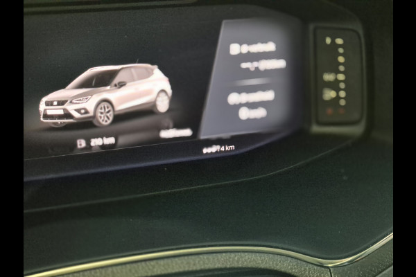 Seat Arona 1.0 TSI Style Business Intense Two-tone | Trekhaak | Navigatie | Digitaal dashboard | Carplay-Android