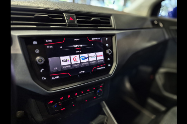 Seat Arona 1.0 TSI Style Business Intense Two-tone | Trekhaak | Navigatie | Digitaal dashboard | Carplay-Android