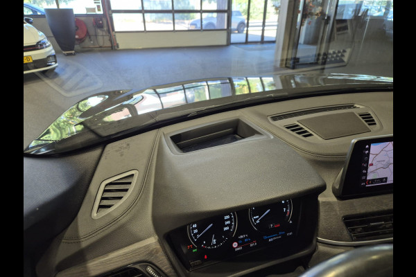 BMW X1 xDrive25e High Executive M-Sport | Panorama | 19” | Leder | HUD | Camera