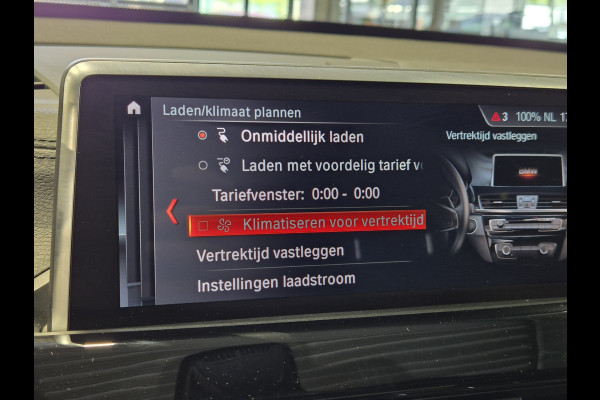 BMW X1 xDrive25e High Executive X-Line | Panorama | Trekhaak | Camera