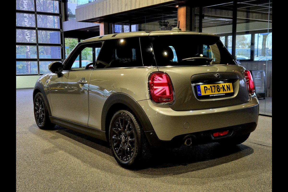 MINI Mini 1.5 One Salt Volleder | Navigatie | CarPlay  | Leder | Stoelverwarming | LED