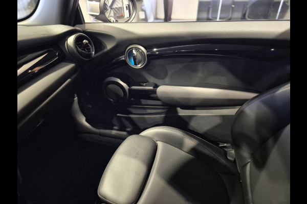 MINI Mini 1.5 One Salt Volleder | Navigatie | CarPlay  | Leder | Stoelverwarming | LED