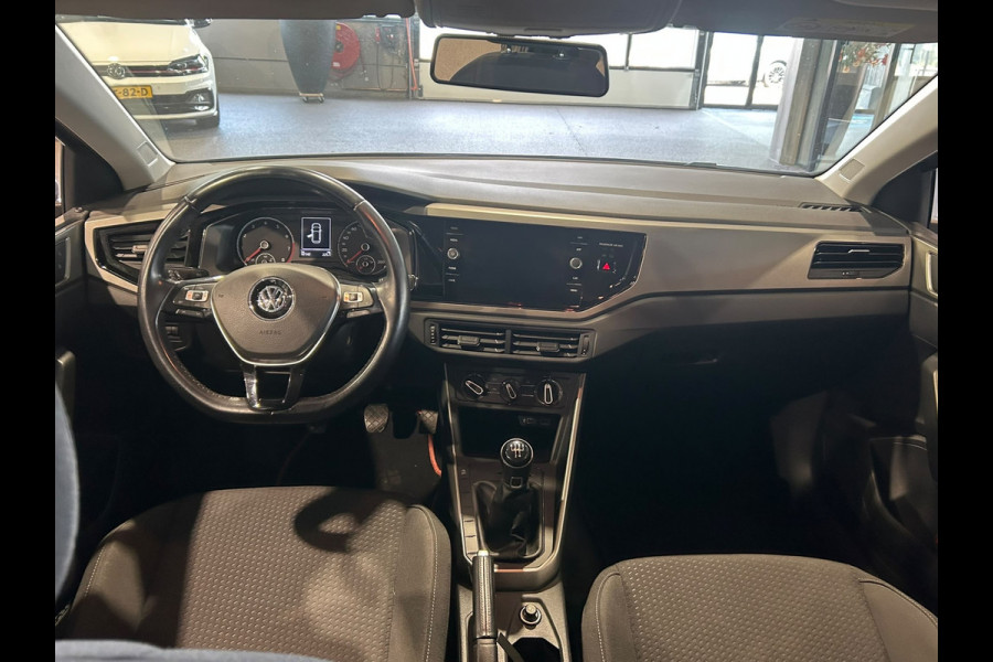 Volkswagen Polo 1.0 TSI Comfortline Navigatie | Airco | Cruise | Bocht verlichting