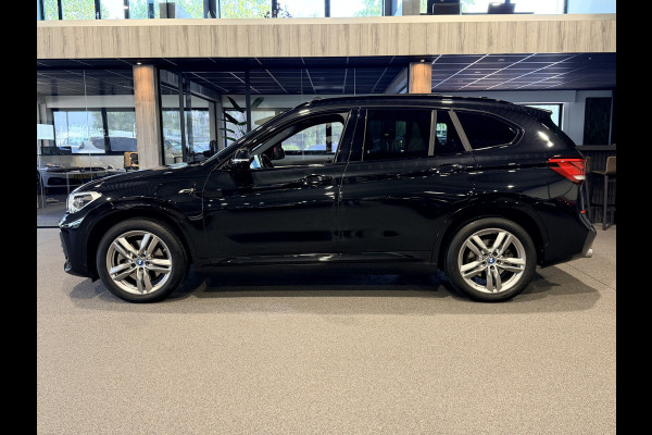 BMW X1 xDrive25e High Executive M-Sport | Panorama | HUD | Camera | Carplay