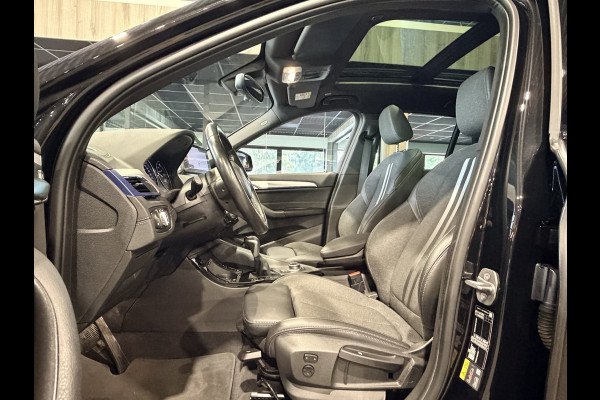 BMW X1 xDrive25e High Executive M-Sport | Panorama | HUD | Camera | Carplay
