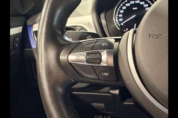 BMW X1 xDrive25e High Executive M-Sport | Panorama | HUD | Camera | Carplay