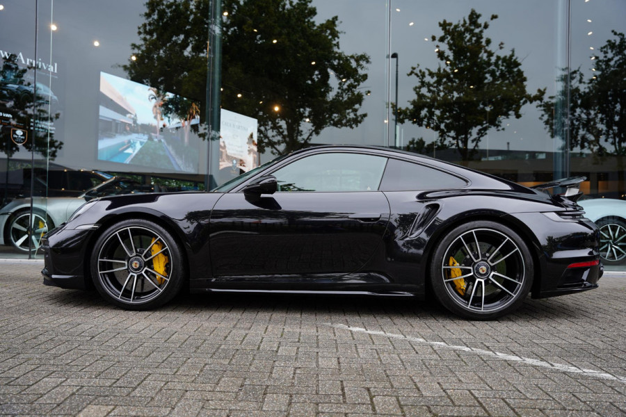 Porsche 911 992 Coupe 3.8 Turbo S BTW / PCCB / Sportuitlaat