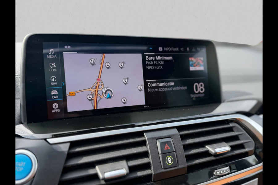 BMW iX3 High Executive 80 kWh M-pakket SOH 96% (1e eig, NL-auto, Dealer OndH, Panoramadak, Navi Pro, Camera, H&K, Autopilot, Etc))