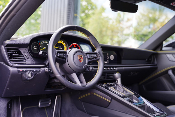 Porsche 911 992 4.0 GT3 Touring
