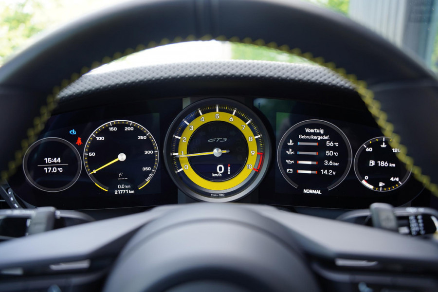 Porsche 911 992 4.0 GT3 Touring