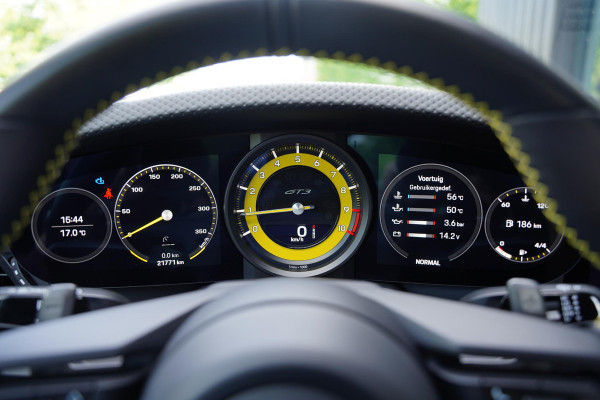 Porsche 911 992 4.0 GT3 Touring