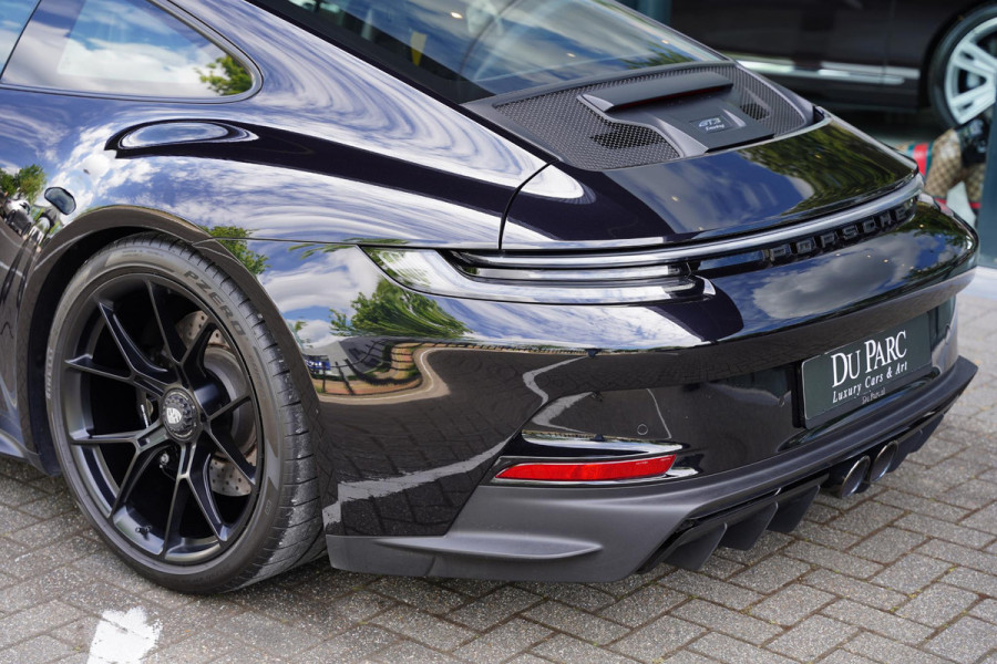 Porsche 911 992 4.0 GT3 Touring
