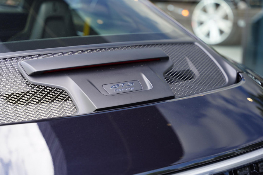 Porsche 911 992 4.0 GT3 Touring