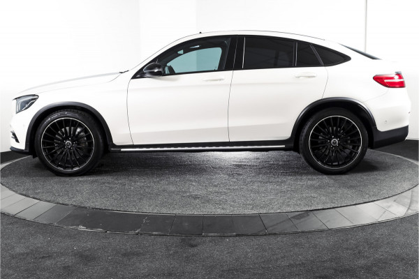 Mercedes-Benz GLC Coupé 250 4MATIC 211 PK Premium AMG Line | S/K-Panodak | Cruise | Stoelverw. | PDC | Camera | App. Connect | ECC | LM 21" |