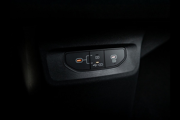 Kia Ev6 GT-Line Business Edition 84 kWh | 800v technologie voor supersnel laden | Direct leverbaar | Gunstige fiscale waarde!
