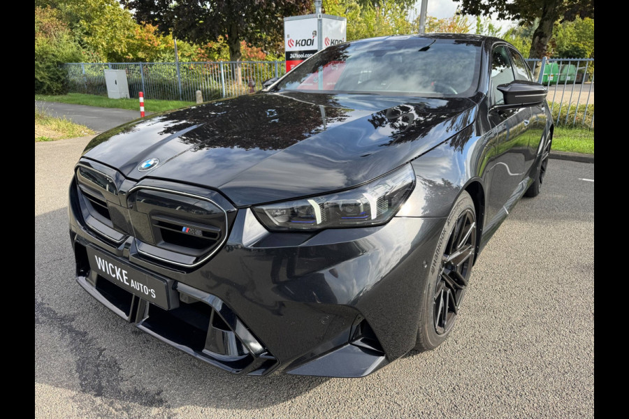 BMW 5 Serie M5 727 PK B&W Carbon Leder M Drivers Pack Garantie !