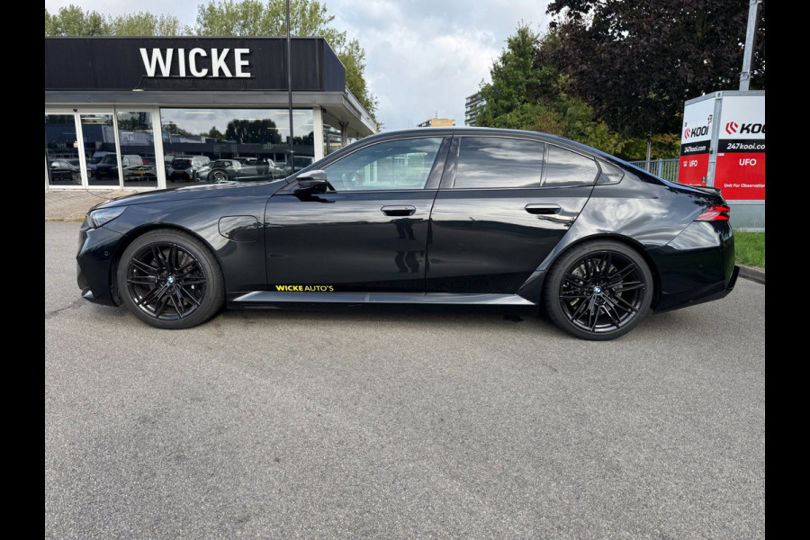 BMW 5 Serie M5 727 PK B&W Carbon Leder M Drivers Pack Garantie !