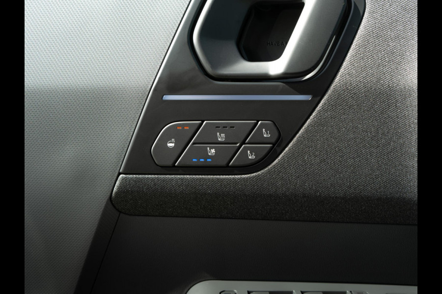 Kia EV2 Black-Line 61 kWh 4p | Stoel en stuurverwarming | Stoel ventilatie | Schuifkanteldak |