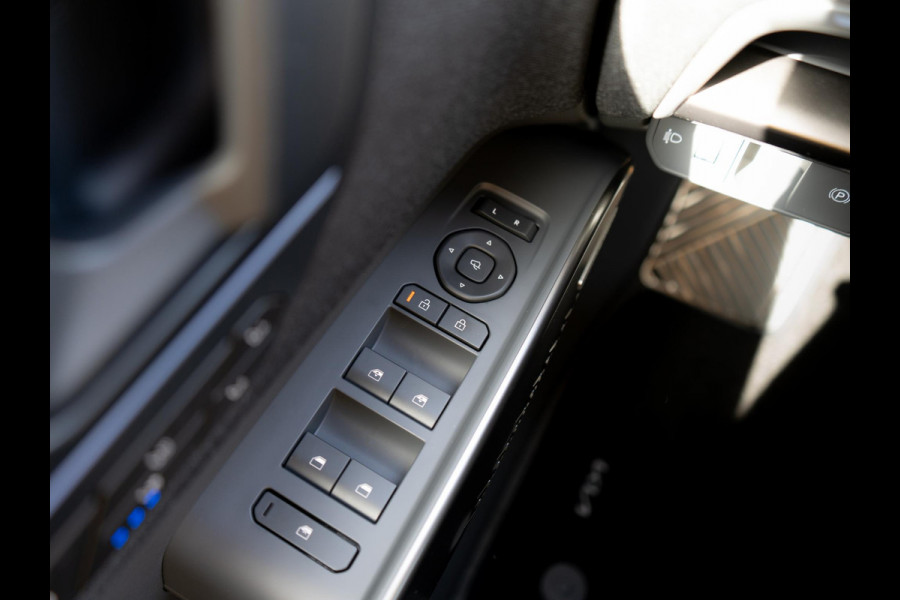 Kia EV2 Black-Line 61 kWh 4p | Stoel en stuurverwarming | Stoel ventilatie | Schuifkanteldak |