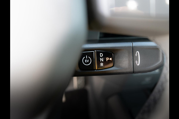 Kia EV2 Black-Line 61 kWh 4p | Stoel en stuurverwarming | Stoel ventilatie | Schuifkanteldak |