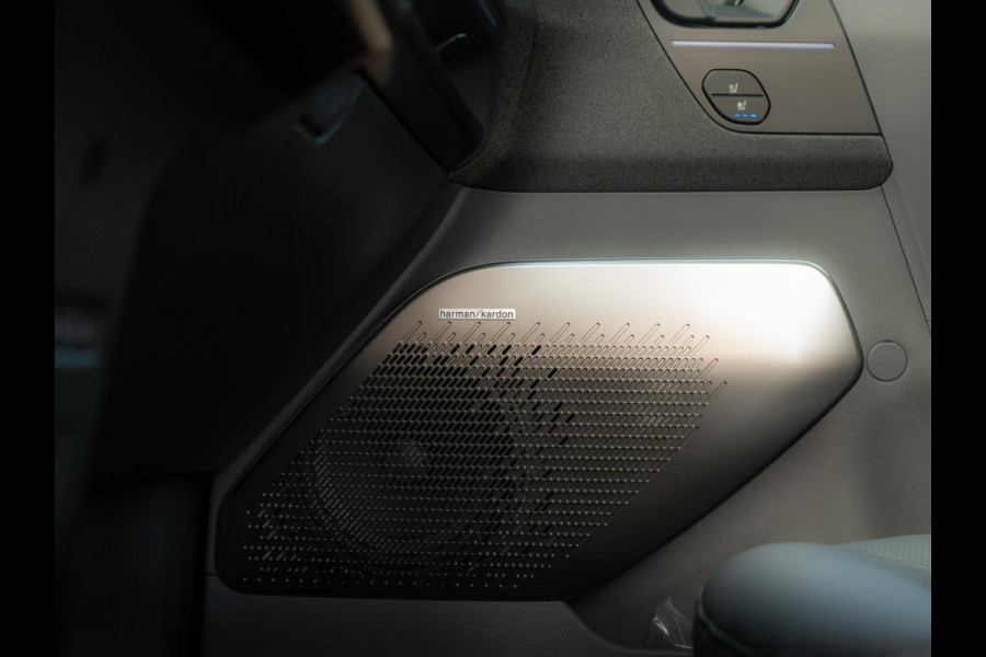 Kia EV2 Black-Line 61 kWh 4p | Stoel en stuurverwarming | Stoel ventilatie | Schuifkanteldak |