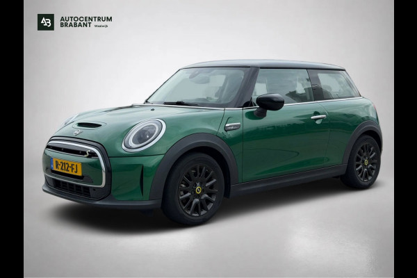 MINI Electric Camden Edition 33 kWh SoH 96% (NL-auto, 1e Eig, Dealer OndH, Carplay, StoelV, PDC, Navi, ClimateCon, CruiseCon, Etc)