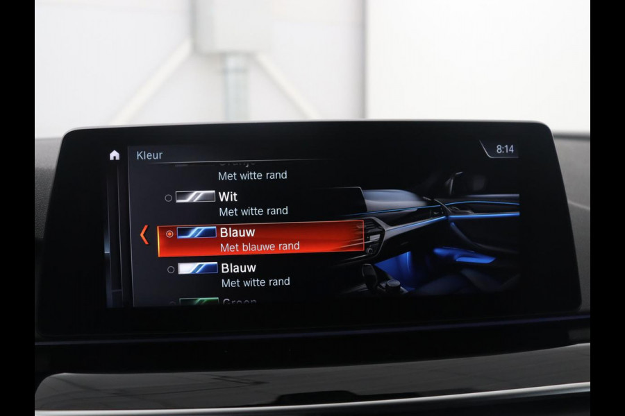 BMW 5 Serie Touring 530i xDrive M-sport High Executive | Leder | Camera | Harman/kardon | Park assist | Cruise control | Full LED | Bluetooth | Sfeerverlichting |