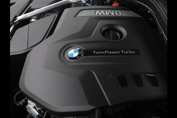 BMW 5 Serie Touring 530i xDrive M-sport High Executive | Leder | Camera | Harman/kardon | Park assist | Cruise control | Full LED | Bluetooth | Sfeerverlichting |