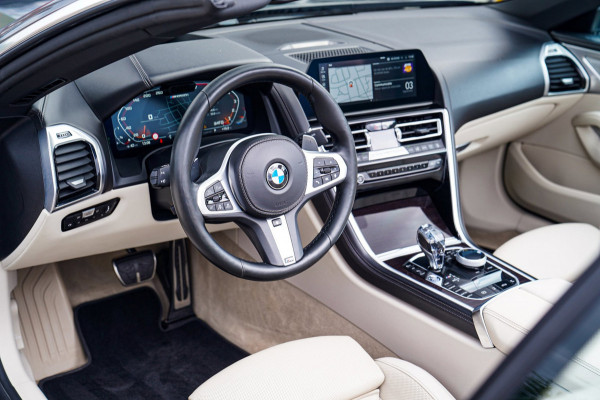 BMW 8 Serie M850i xDrive High Executive | Head Up Display | Bowers & Wilkins | 360 Camera | Laser | Stoelverkoeling