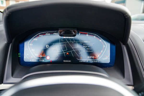 BMW 8 Serie M850i xDrive High Executive | Head Up Display | Bowers & Wilkins | 360 Camera | Laser | Stoelverkoeling