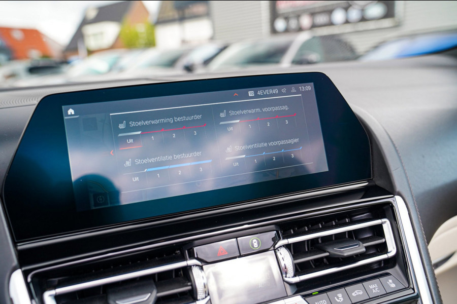 BMW 8 Serie M850i xDrive High Executive | Head Up Display | Bowers & Wilkins | 360 Camera | Laser | Stoelverkoeling