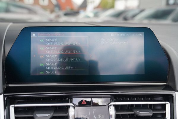 BMW 8 Serie M850i xDrive High Executive | Head Up Display | Bowers & Wilkins | 360 Camera | Laser | Stoelverkoeling