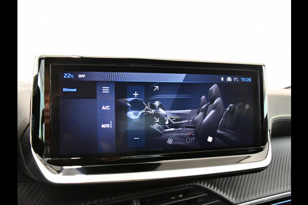 Peugeot 2008 1.2 Hybrid 145 GT .
