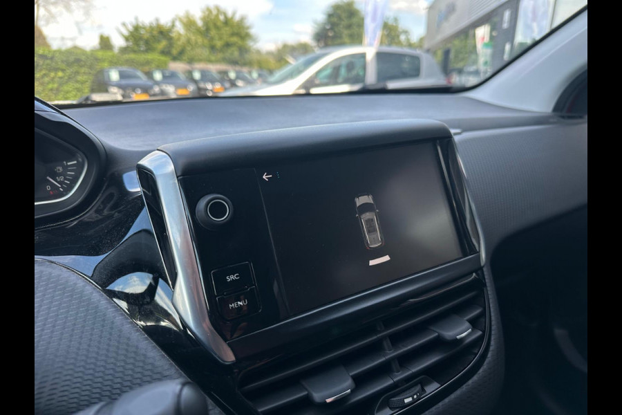 Peugeot 2008 1.2 Signature, Airco, Bluetooth, Cruise, Carplay, Navi, PDC, NAP, APK