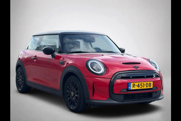 MINI Mini MINI Yours 33 kWh (SoH 96%, NL-auto, 1e Eig, BTW, Camera, Carplay, Climate Con, Navi, Parkeersensor, Etc)