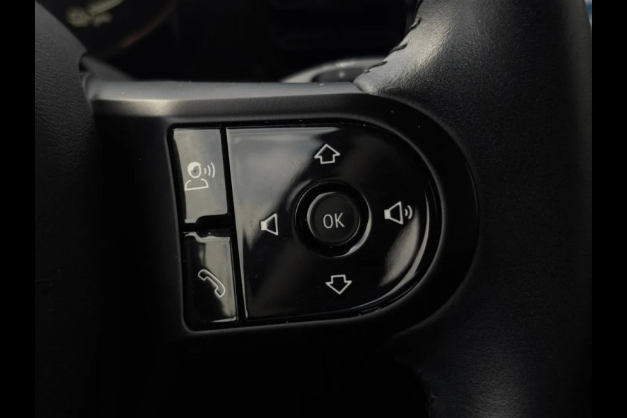 MINI Mini MINI Yours 33 kWh (SoH 96%, NL-auto, 1e Eig, BTW, Camera, Carplay, Climate Con, Navi, Parkeersensor, Etc)