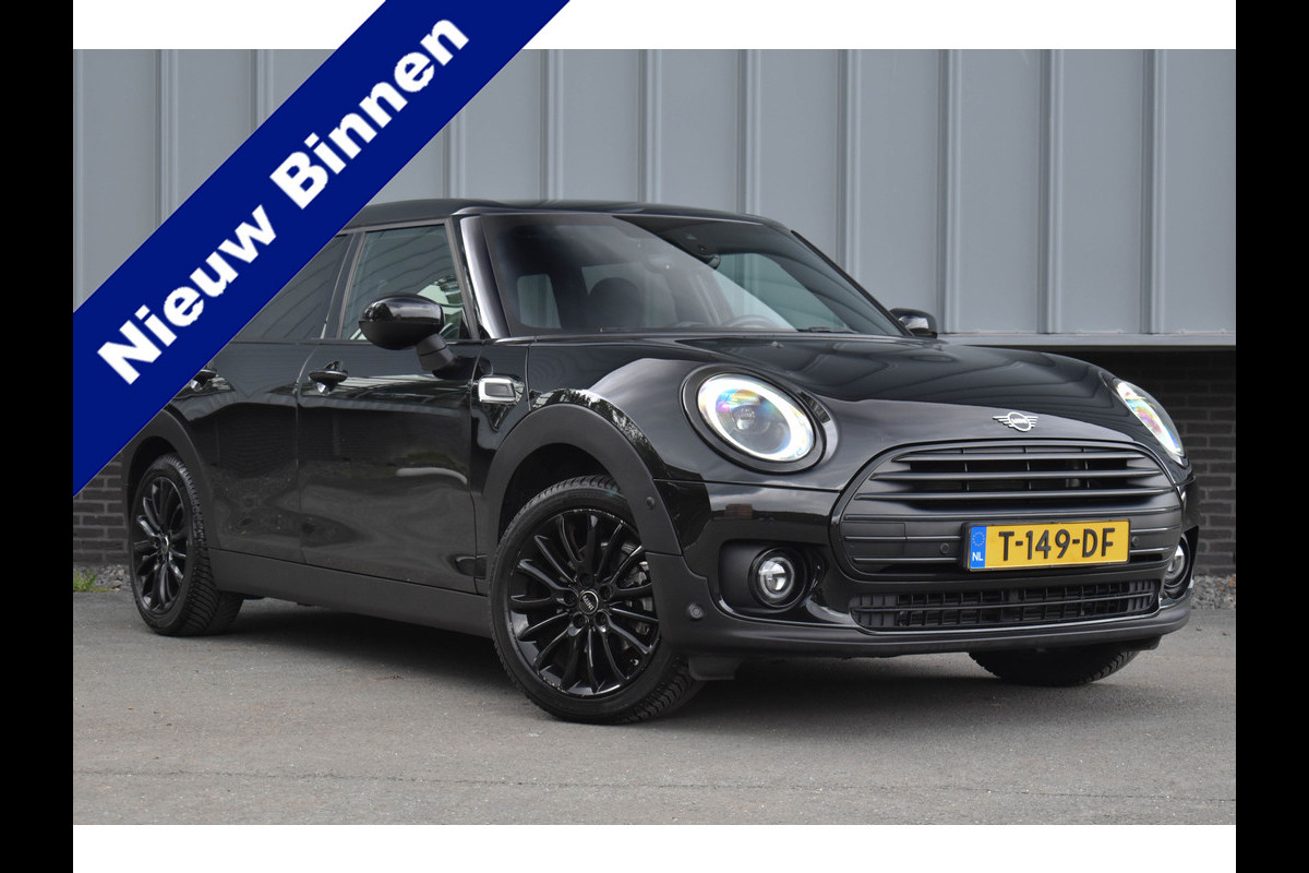 MINI Clubman 1.5 One Aut. | Xenon/LED | Stoelverwarming | Keyless | Navi | DAB | Black Pack