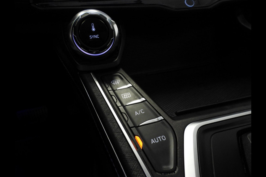 Lynk & Co 01 1.5 PHEV BlackEdition ZWARTE HEMEL/TREKH./SCHUIFDAK/LED/20"LMV!