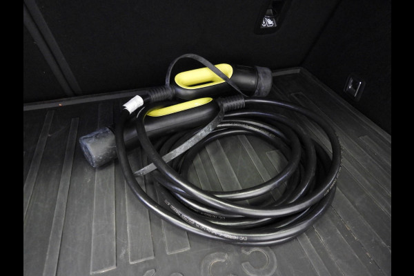 Lynk & Co 01 1.5 PHEV BlackEdition ZWARTE HEMEL/TREKH./SCHUIFDAK/LED/20"LMV!
