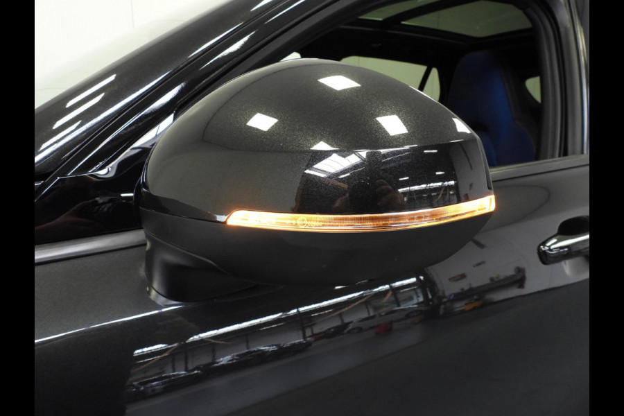 Lynk & Co 01 1.5 PHEV BlackEdition ZWARTE HEMEL/TREKH./SCHUIFDAK/LED/20"LMV!