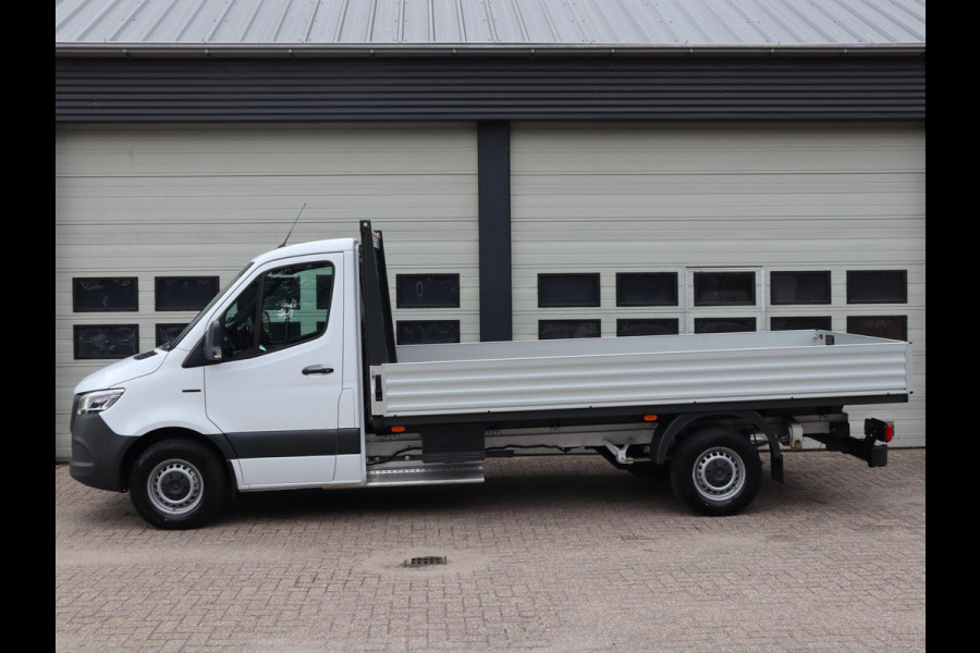 Mercedes-Benz eSprinter 320 81kWh L3 Open Laadbak 430 cm - Select - MBUX - Camera