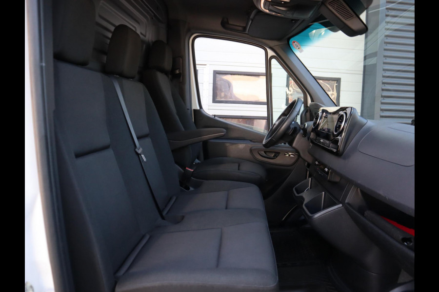 Mercedes-Benz Sprinter 317 CDI Automaat RDW L2H2 - Nieuw Model - LED - Mbux Groot - Camera