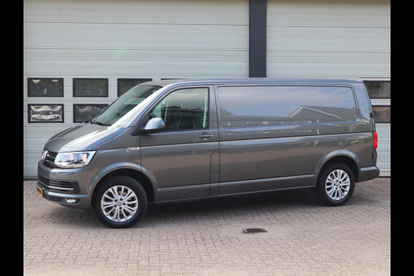 Volkswagen Transporter 2.0 TDI 150 pk DSG Automaat L2 Lang - Highline