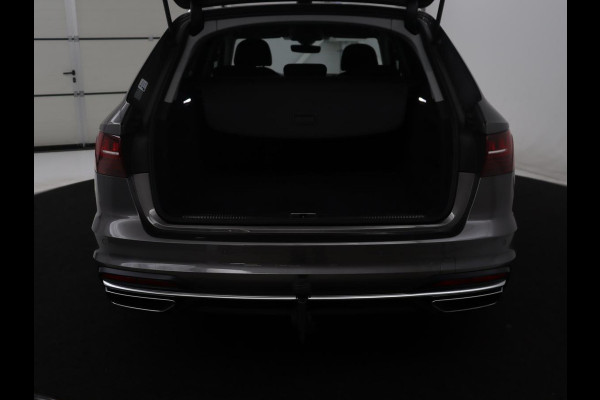 Audi A4 Avant 35 TFSI Advanced Edition | Trekhaak | RS-Wheels | Virtual dashboard | Carplay | Climate control | Full LED | Cruise control | Navigatie |